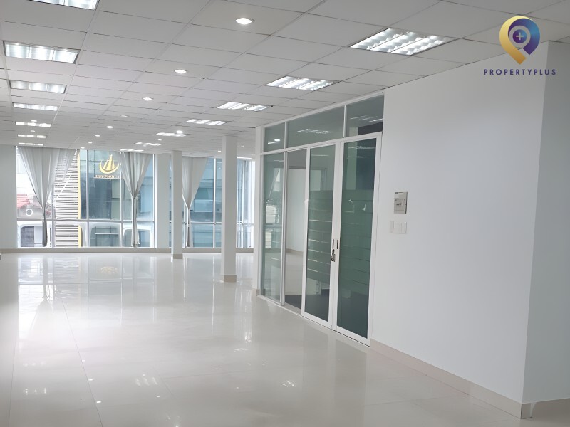 Tòa nhà 74 Hồng Hà